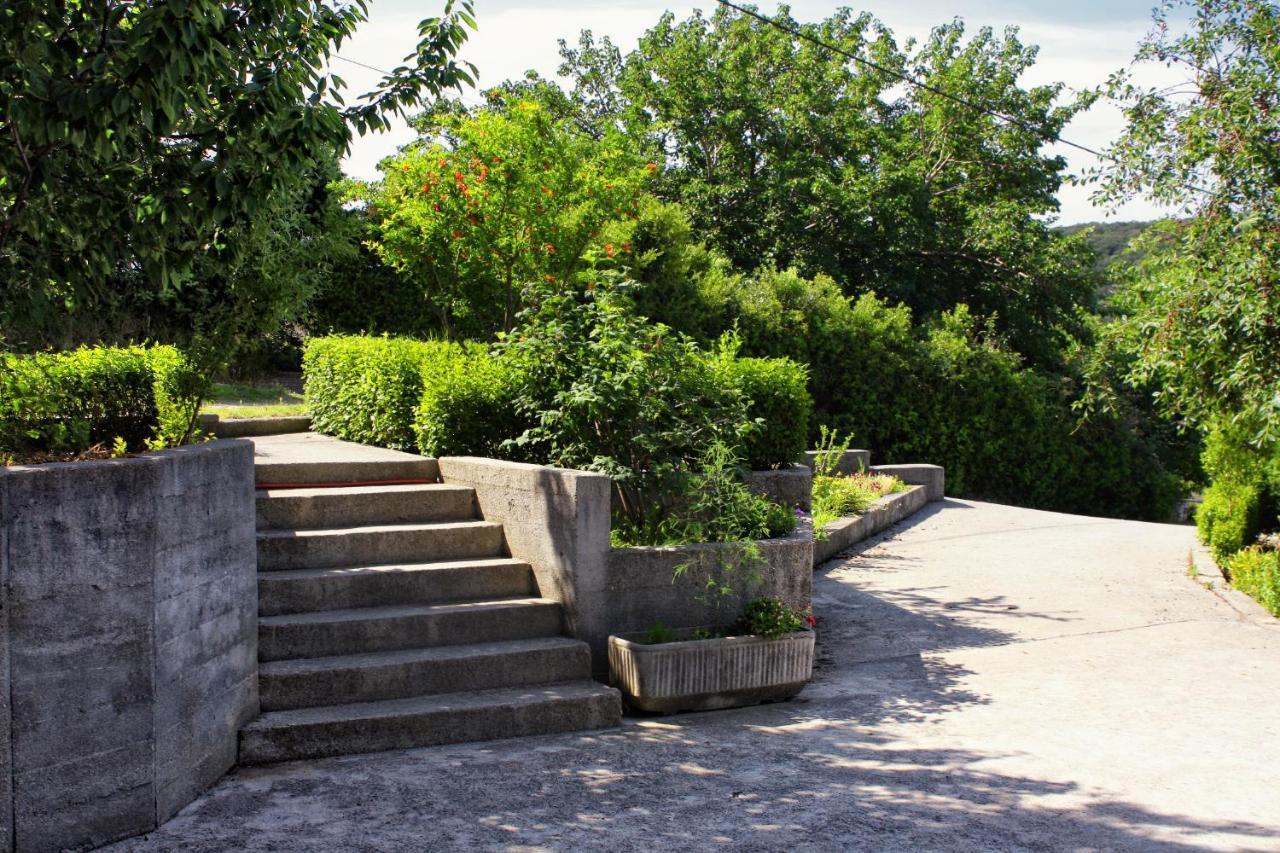 Apartments With A Parking Space Kampor, Rab - 5029 Екстер'єр фото